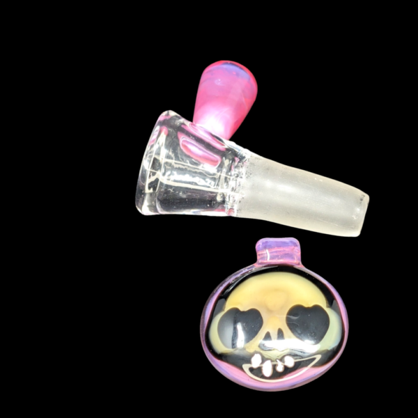 Skuzz Glass 14mm Pink Slide / Skull Pendant